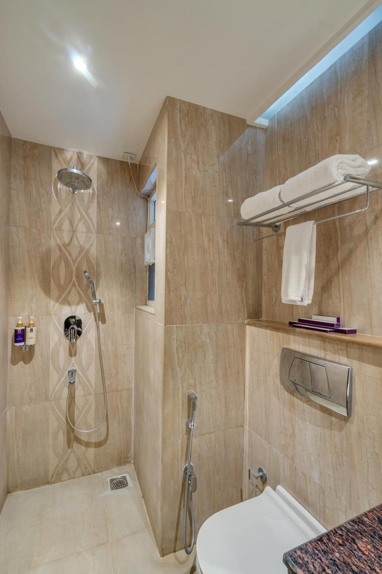 Park Avenue Hotel & Apartments Trichy Tiruchirappalli Ngoại thất bức ảnh