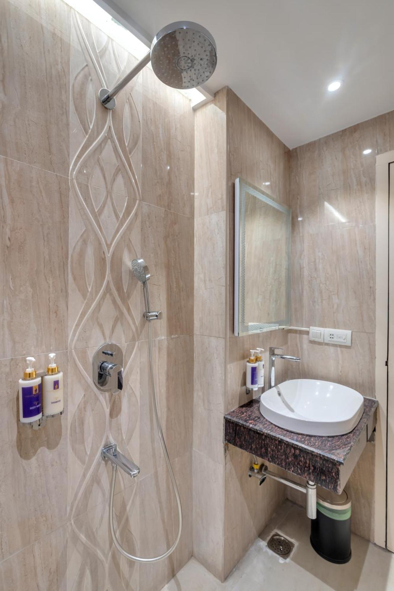 Park Avenue Hotel & Apartments Trichy Tiruchirappalli Ngoại thất bức ảnh