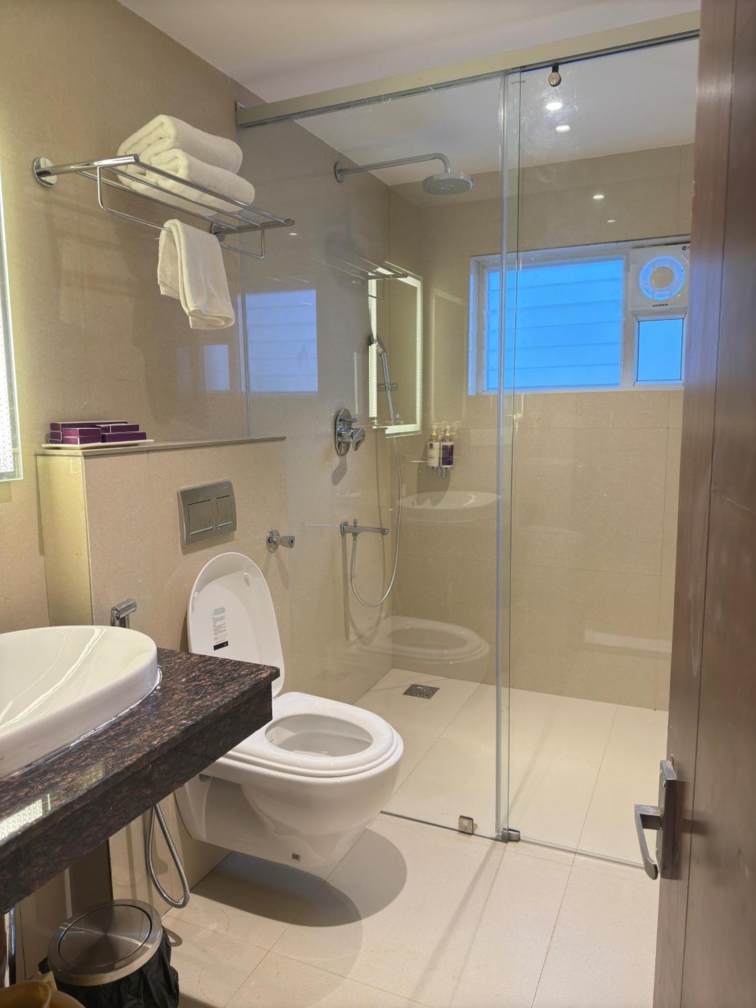 Park Avenue Hotel & Apartments Trichy Tiruchirappalli Ngoại thất bức ảnh