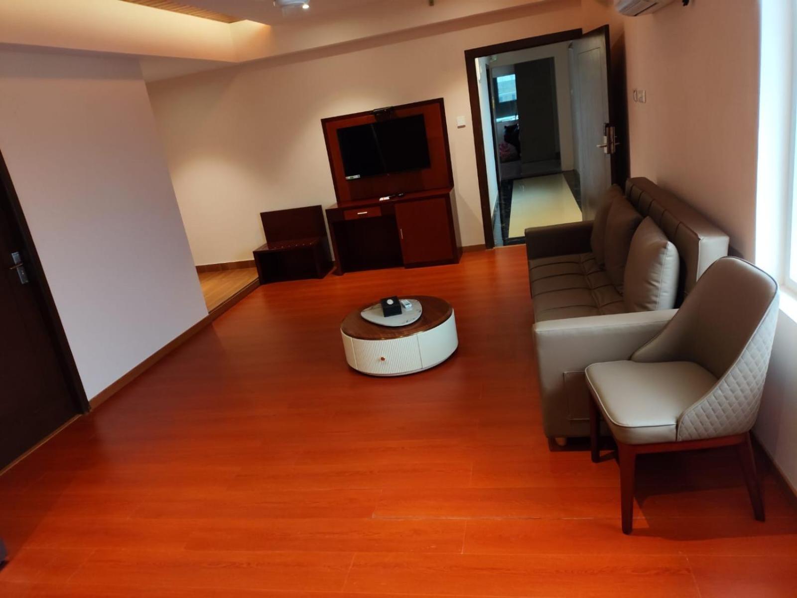 Park Avenue Hotel & Apartments Trichy Tiruchirappalli Ngoại thất bức ảnh